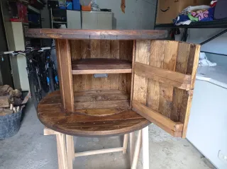 Mesa mueble para salon o exterior