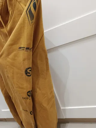 Felpa Skechers con cappuccio taglia M