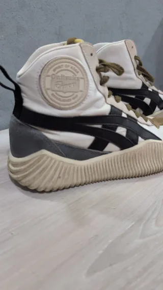 Scarpe Onitsuka Tiger bianche e marroni taglia 38