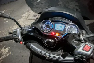 Piaggio MP3 LT 500 i.e. SPORT Negra