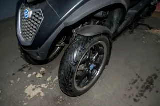 Piaggio MP3 LT 500 i.e. SPORT Negra