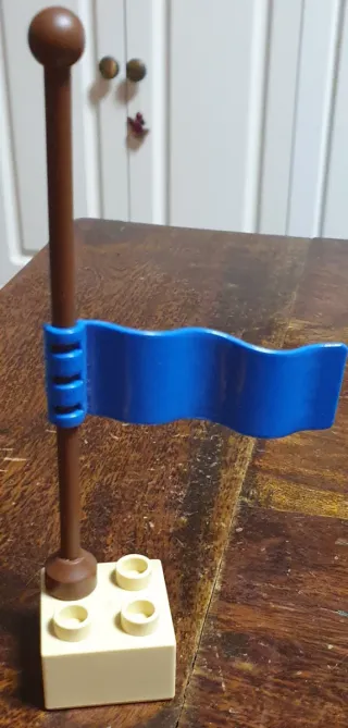 Camión tipo Duplo con Carga y Figura