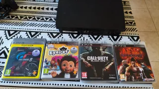 Consola PS3 Negra con Juegos