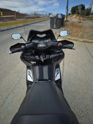 Yamaha TMAX 530 Maxi Scooter