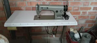 Máquina de coser Brother industrial