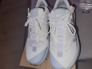 Zapatillas Nike Crater Impact Blancas y Plateadas