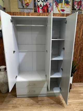 LIQUIDACIÓN ARMARIO DE DORMITORIO 3 PUERTAS+ ESPEJ