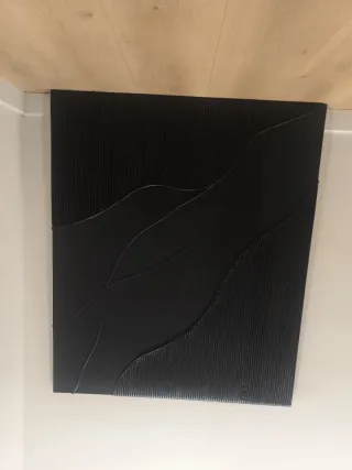 Cuadro abstracto negro texturizado