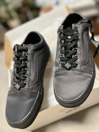 Vans x Harry Potter Old Skool Deathly Hallows