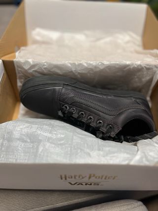 Vans x Harry Potter Old Skool Deathly Hallows