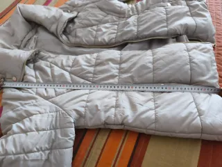 Abrigo acolchado mujer beige