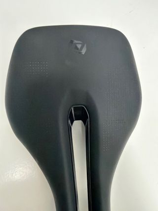 Sillín Syncros Tofino 135mm Negro