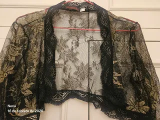 Vestido largo fiesta encaje negro y dorado