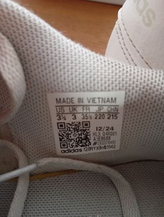 Zapatillas Adidas . Número 35