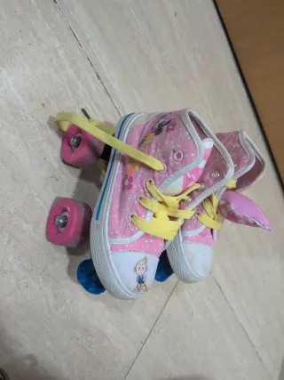 Patines rosas talla 28