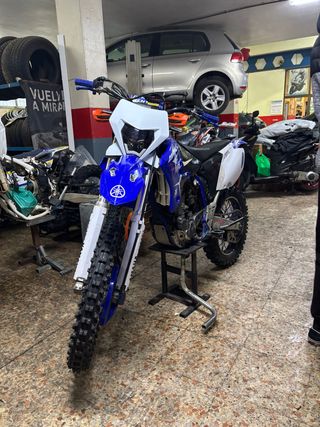 Yamaha WR250F Enduro