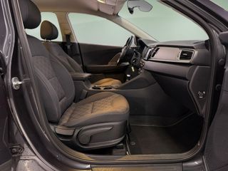 KIA Niro 2019 - hibrido - Solo 70.000 kms