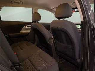 KIA Niro 2019 - hibrido - Solo 70.000 kms