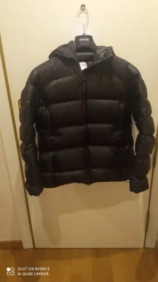 Plumon Decathlon T XL Negro para guardar mochila