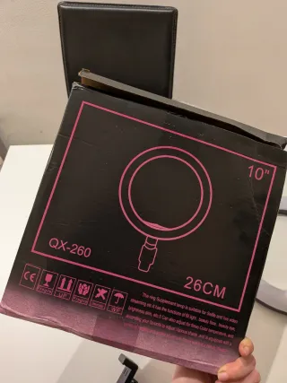 Anillo de luz LED 10'' con trípode