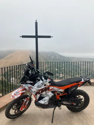 KTM 890 Adventure R Naranja/Blanca