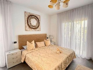 Chalet en alquiler en Paraíso - Atalaya- Benamara en Estepona