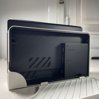 Nintendo Switch OLED + Funda Oficial