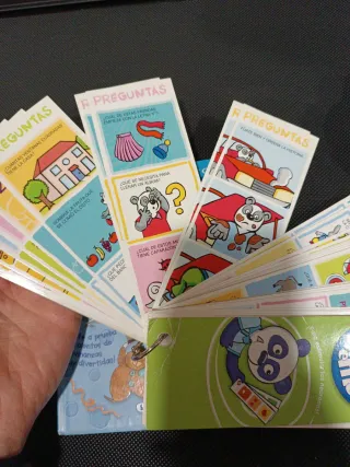 300 adivinanzas (Mi Pequena Biblioteca / My Sma...