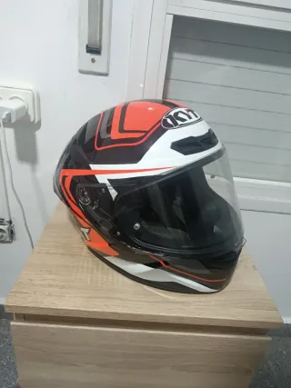 Casco Moto KYT Naranja y Blanco