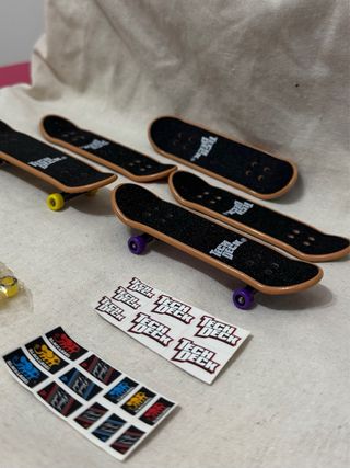5 Mini Skateboards Tech Deck + accesorios
