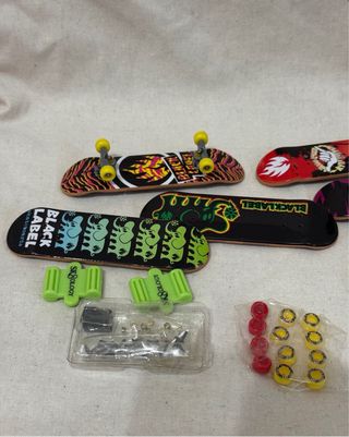 5 Mini Skateboards Tech Deck + accesorios