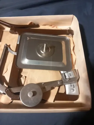 Báscula Pesacartas Antigua