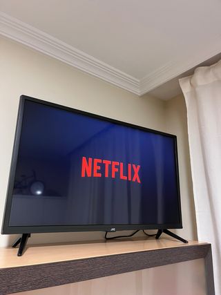 Smart TV JVC 32 Negra