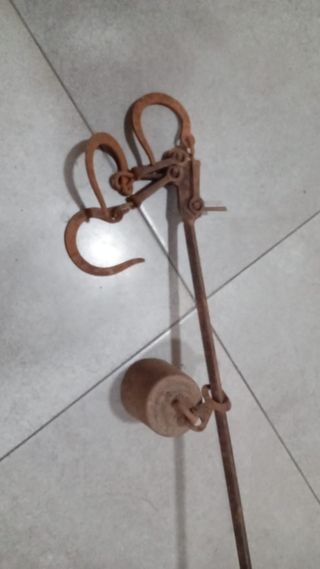 Báscula romana antigua