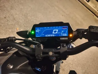 Yamaha MT-125 Naked Negra/Gris