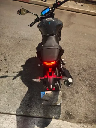 Yamaha MT-125 Naked Negra/Gris