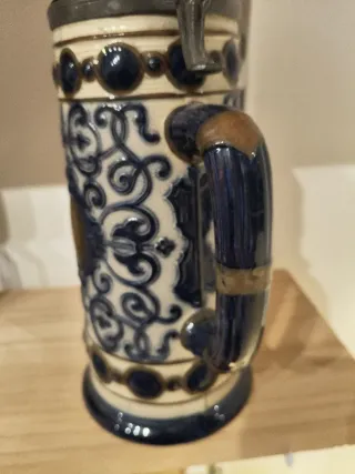 Jarra cerveza alemana antigua