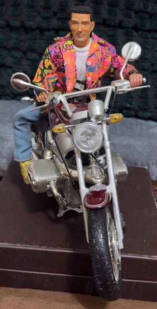 Figura con Moto de WAI Sir Policía Hong Kong