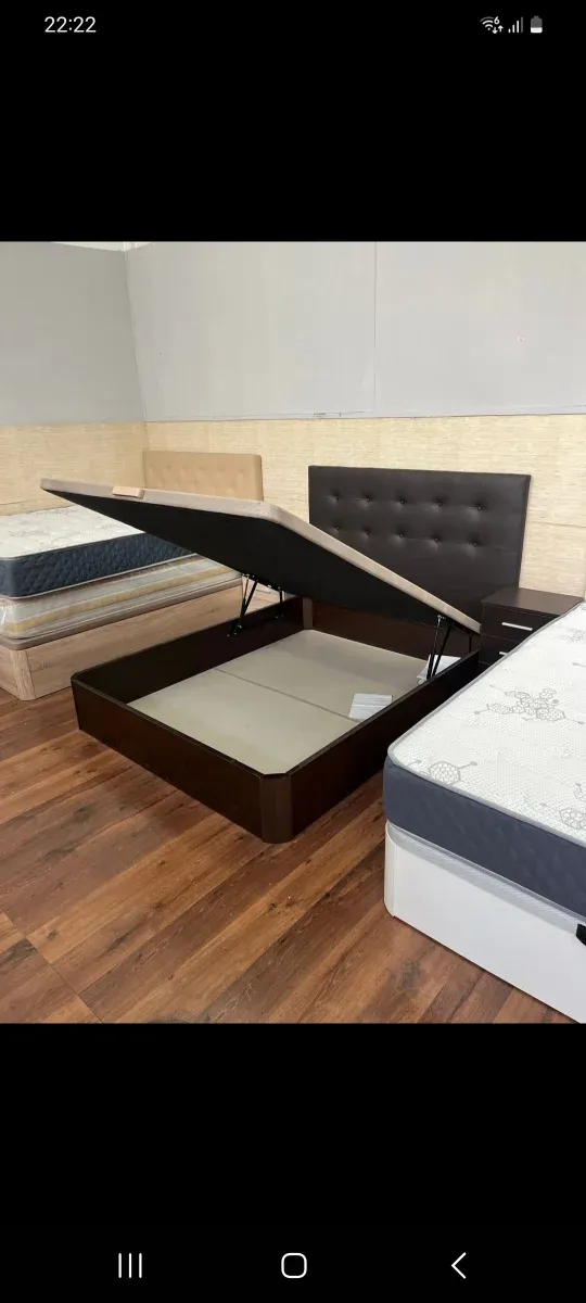 Canapé abatible con colchón y cabezal