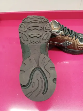 Zapatillas Pull&Bear Hombre Marrón/dorado