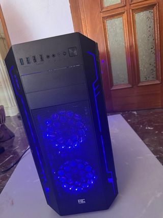Caja PC Profesional Gaming RGB