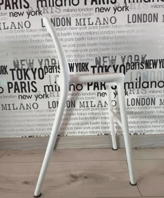 Silla Urban Ikea Blanca