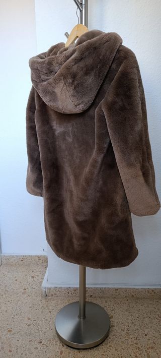 Abrigo de pelo nuevo sin estrenar y con etiquetas
