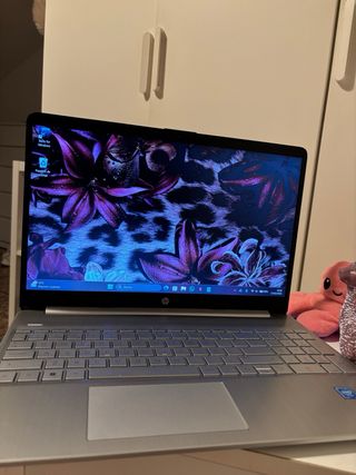 Portátil HP Plata Nuevo