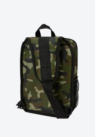 Mochila de pesca Ranger camuflaje con caja.