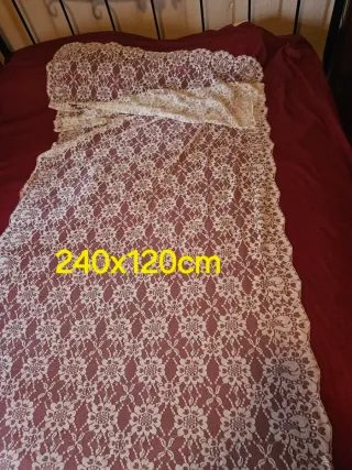Mantilla grande encaje blanco 240x120cm