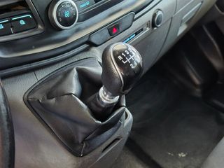 Ford Transit Custom Kombi 2.0 TDCI 77kW 320 L1 Ambiente