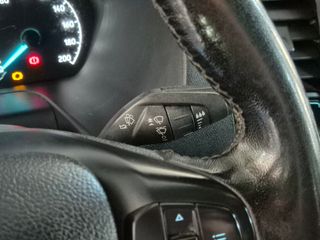 Ford Transit Custom Kombi 2.0 TDCI 77kW 320 L1 Ambiente