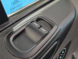 Ford Transit Custom Kombi 2.0 TDCI 77kW 320 L1 Ambiente