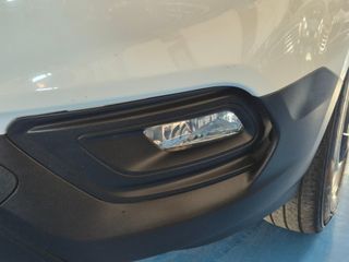 Ford Transit Custom Kombi 2.0 TDCI 77kW 320 L1 Ambiente